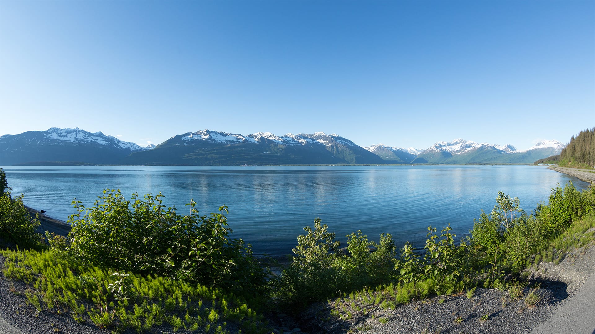 Cruzeiro com desembarque e trem panorâmico — de Whittier para o Aeroporto de Anchorage